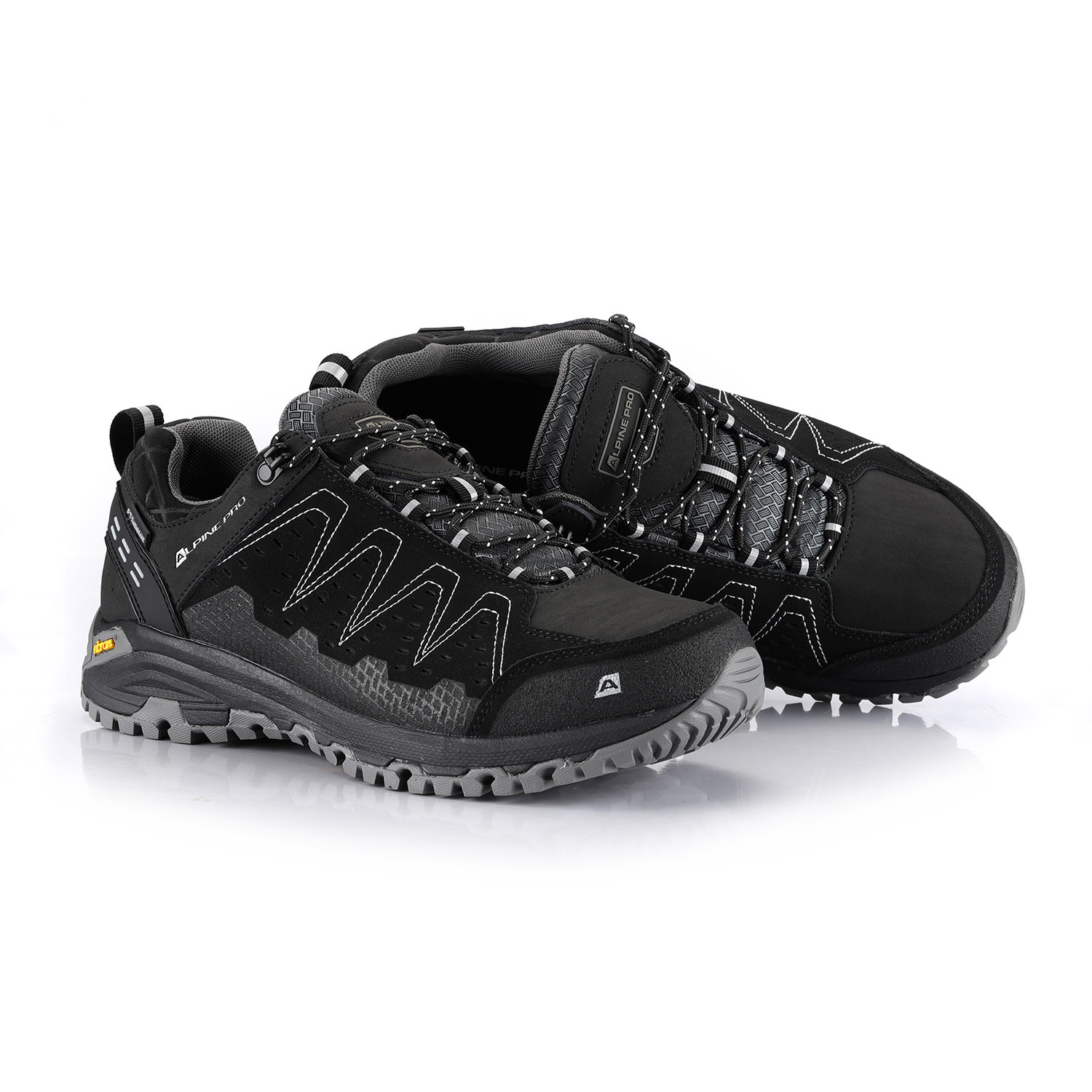 ubty300990_1-1688155400