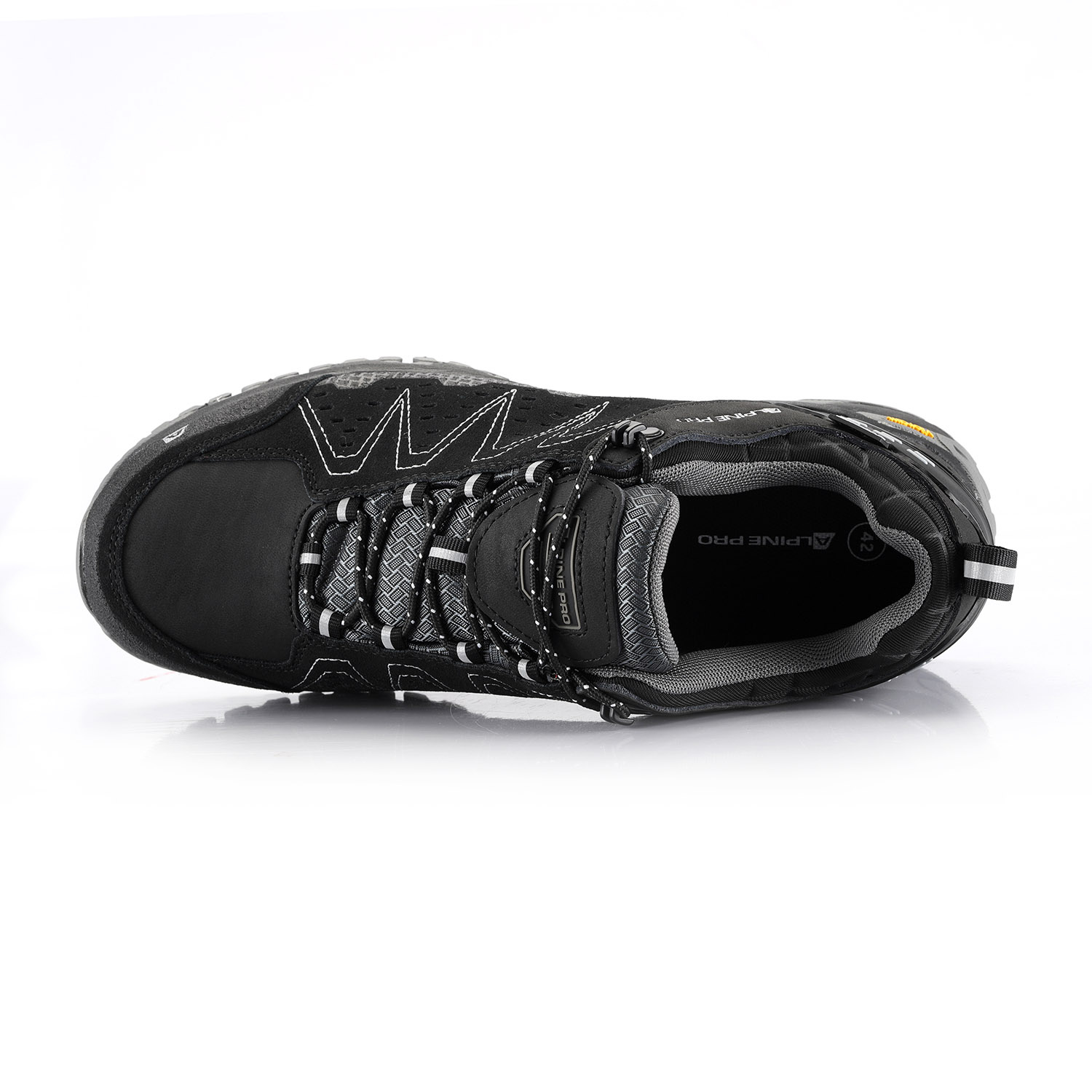 ubty300990_7-1688155400