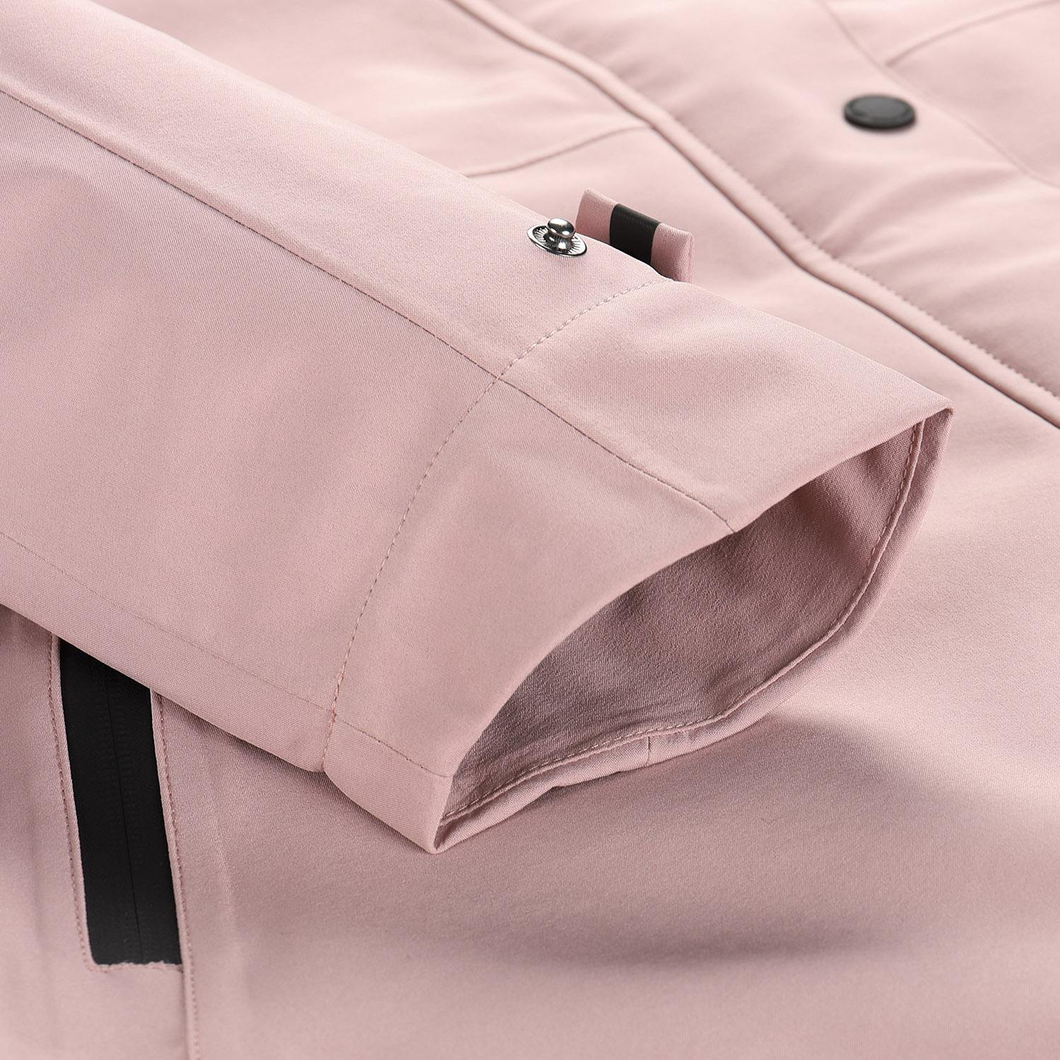 lctd232428_2-1725632635