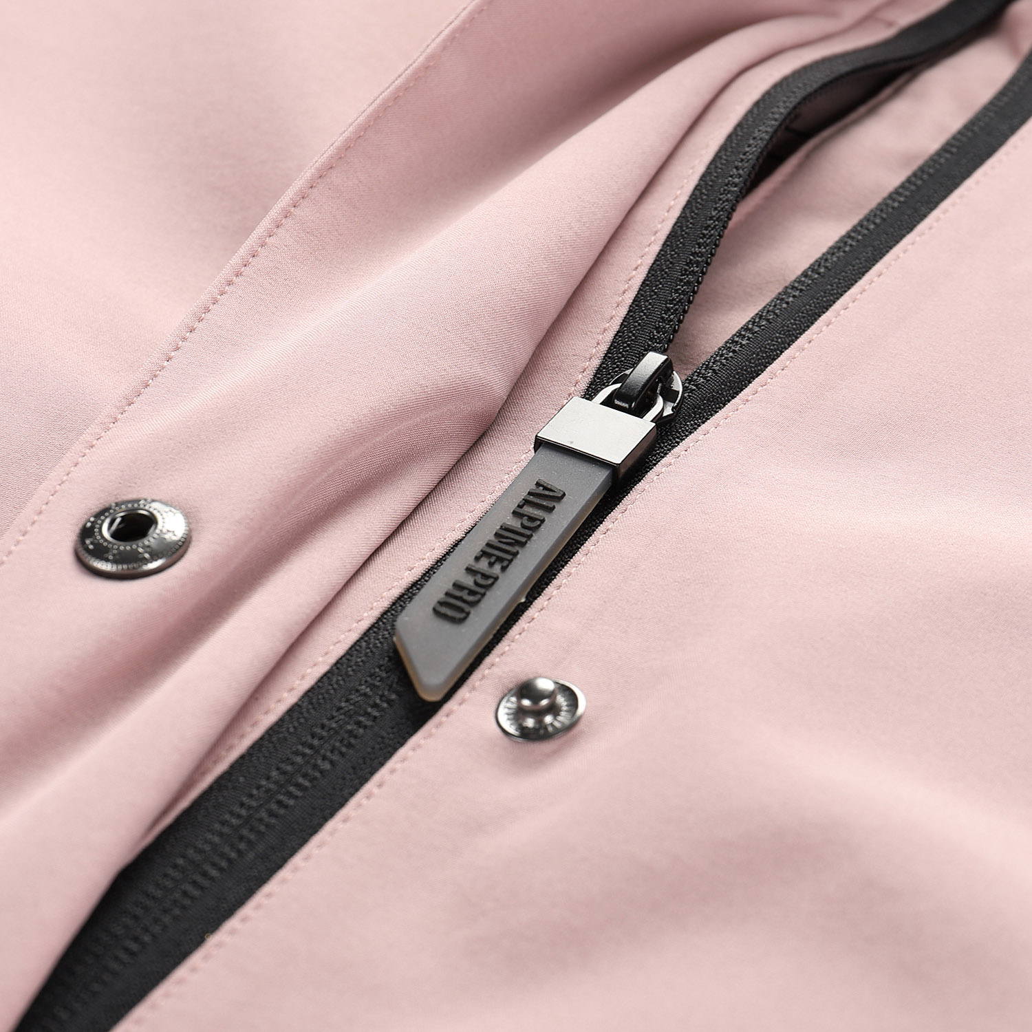 lctd232428_7-1725632635